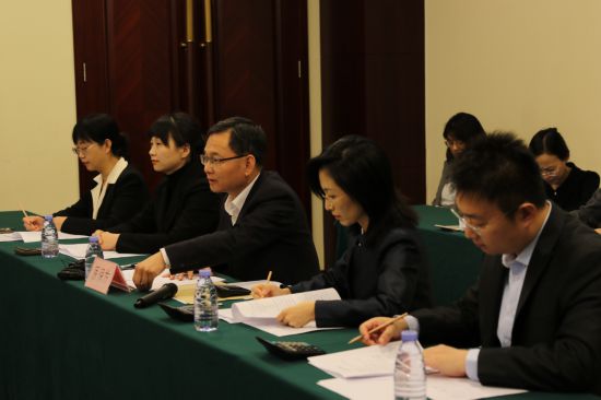 11月20日，2023年國家醫(yī)保藥品目錄談判現(xiàn)場。新華社記者 彭韻佳 攝