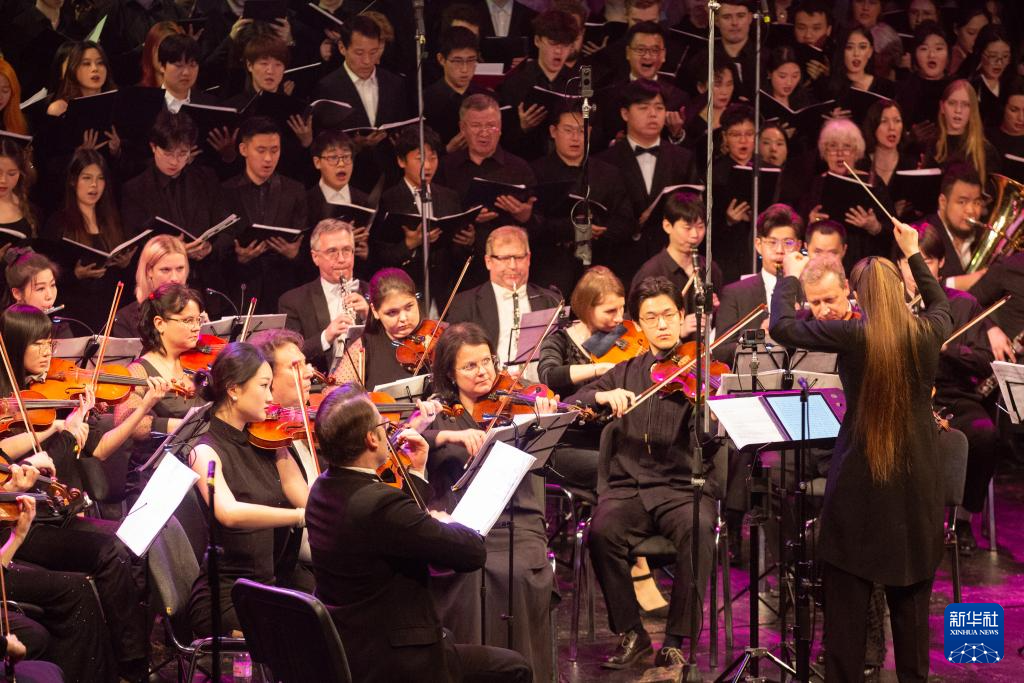 圣彼得堡舉辦音樂會紀念二戰(zhàn)勝利80周年