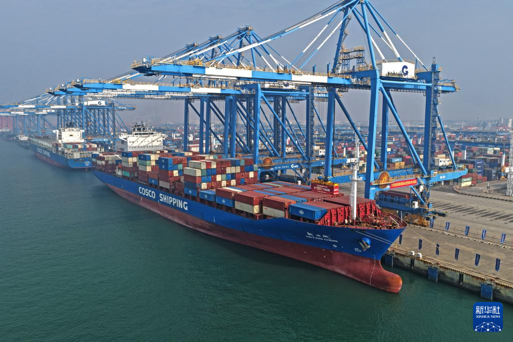 廣西北部灣港集裝箱吞吐量突破1000萬標箱